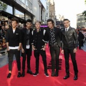 One Direction to Record Album in Mobile Studio