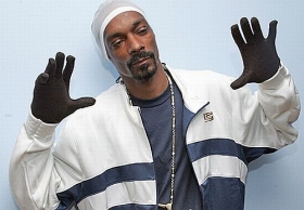 Snoop Dogg's new rap 'Raised In Da Hood'