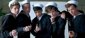 One Direction unleash new video Kiss You