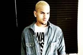 Chris Brown takes it to Drake's single 'Marvins Room Remix'