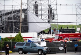 Radiohead's massive stage collapses in Downsview Park, band member dies